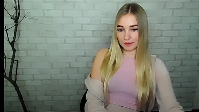 Queen ofLove online show from December 31, 10:58 am