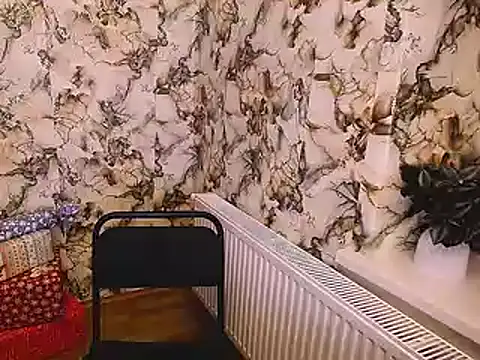 Queen ofLove online show from January 31, 1:12 pm