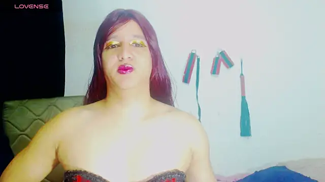 Snapshot of alexandrasexy32 chatting on November 16, 2:50 am alexandrasexy32 online show from November 16, 2:50 am