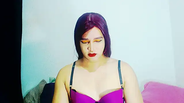 Snapshot of alexandrasexy32 chatting on March 28, 2:55 am alexandrasexy32 online show from March 28, 2:55 am