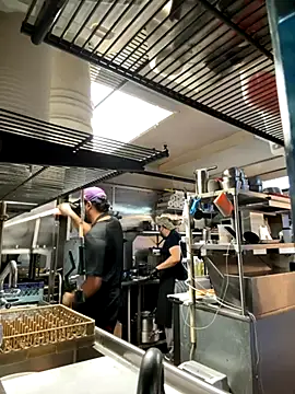 Snapshot of TacosSenpai chatting on September 29, 4:01 pm TacosSenpai online show from September 29, 4:01 pm