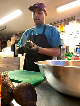 Snapshot of TacosSenpai chatting on October 4, 9:46 pm TacosSenpai online show from October 4, 9:46 pm