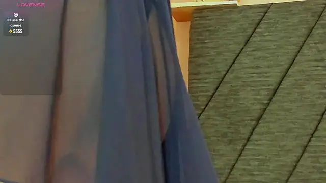 Snapshot of vivianne_scott chatting on January 15, 12:04 pm vivianne scott online show from January 15, 12:04 pm