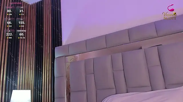 vivianne scott online show from March 27, 2:17 pm