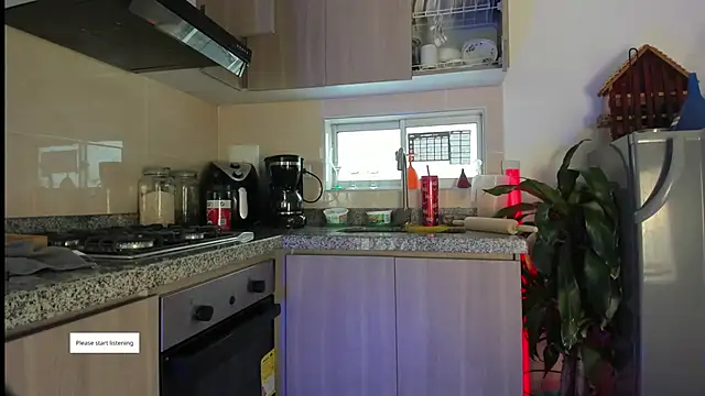 AndreaVelasco online show from April 21, 3:28 pm