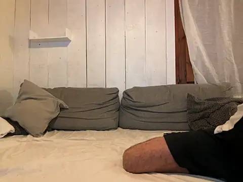 trebord77 online show from February 2, 8:51 pm