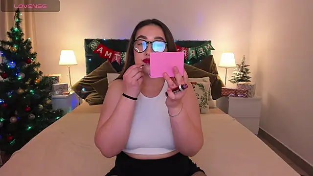 Aria Blisss online show from December 28, 8:37 am