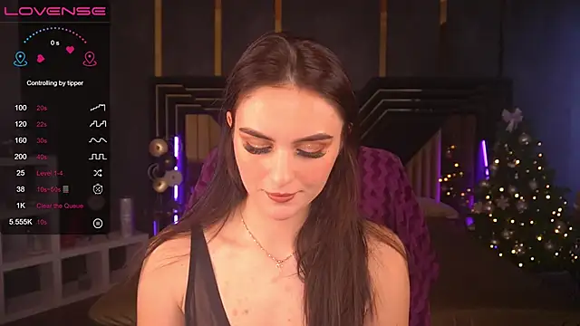 Snapshot of MilashaLovely chatting on January 4, 6:41 am MilashaLovely online show from January 4, 6:41 am