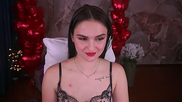 Snapshot of MilashaLovely chatting on February 27, 7:47 pm MilashaLovely online show from February 27, 7:47 pm