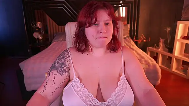 LiliyaMoon online show from December 16, 7:46 am