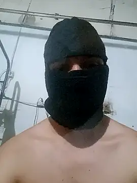 Snapshot of zurdoman_penetro chatting on March 24, 5:45 am zurdoman penetro online show from March 24, 5:45 am