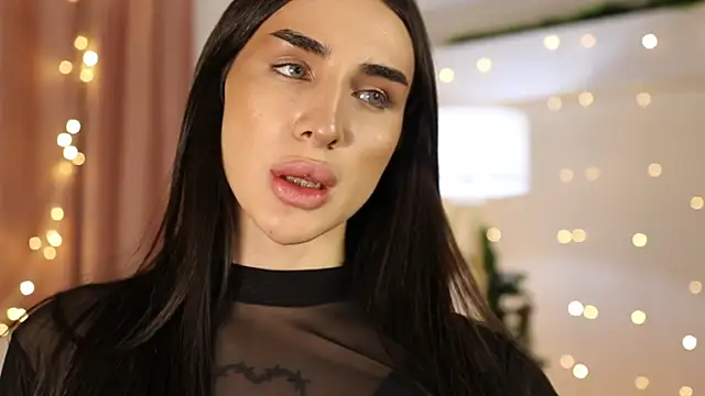 Kim Oberlin  online show from January 7, 11:26 am