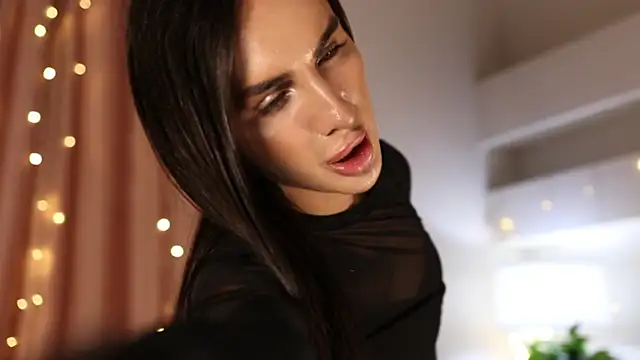 Kim Oberlin  online show from January 29, 1:28 pm