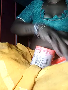 kumarigirl online show from December 4, 9:18 am