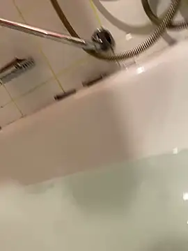 Gilgamesch1704 online show from February 1, 4:44 pm