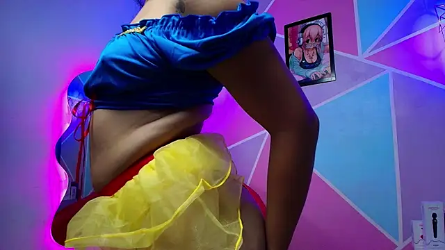 Snapshot of couple_lovelyds chatting on October 26, 9:53 pm couple lovelyds online show from October 26, 9:53 pm