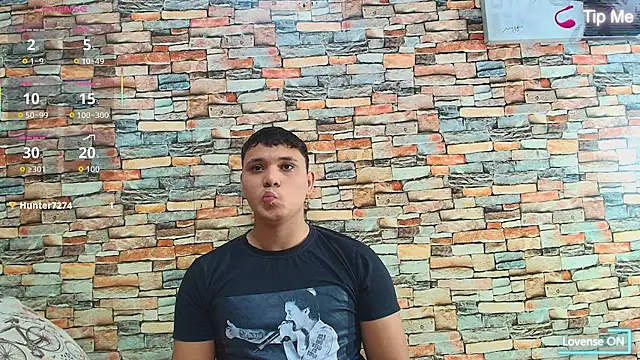 Snapshot of couple_lovelyds chatting on November 29, 8:34 pm couple lovelyds online show from November 29, 8:34 pm