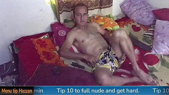 Snapshot of yazforeSolo chatting on January 22, 8:49 pm yazforeSolo online show from January 22, 8:49 pm