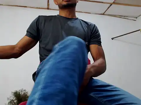 fernandez latinblackk online show from January 4, 10:02 pm