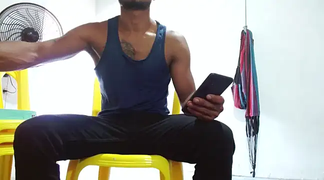 fernandez latinblackk online show from March 9, 8:42 pm