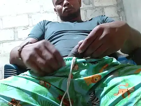 fernandez latinblackk online show from October 22, 12:00 am