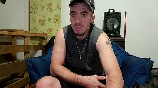 ScubaStevex online show from December 18, 9:51 pm