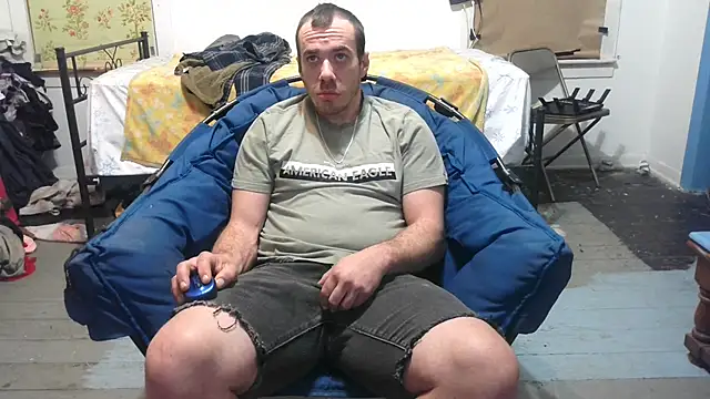 ScubaStevex online show from February 18, 1:10 am