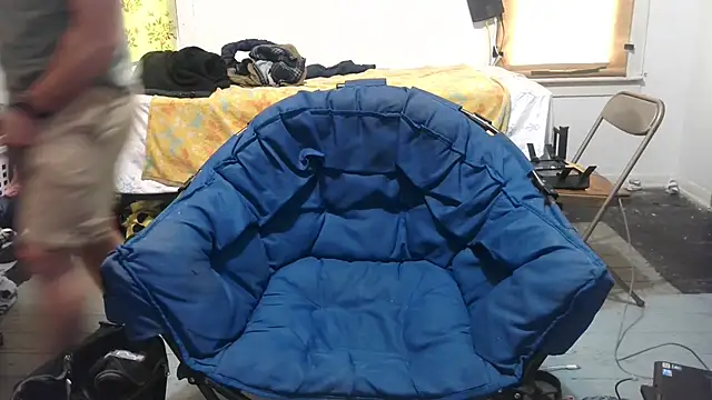 ScubaStevex online show from February 18, 7:52 pm