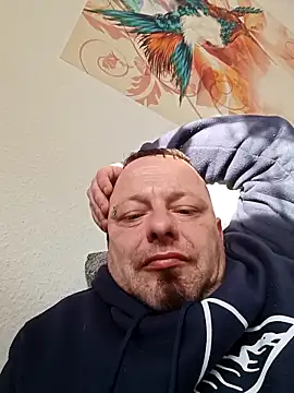 ich411983 online show from February 26, 7:18 am