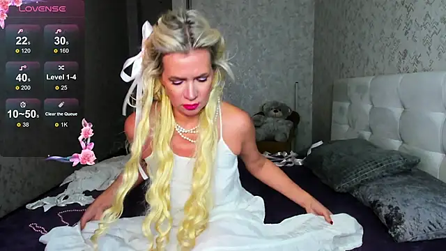 Snapshot of Luna__Lewis chatting on January 29, 11:20 am Luna Lewis online show from January 29, 11:20 am