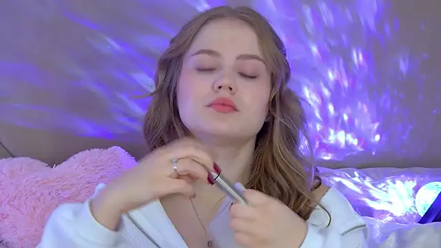 SelinSwarovski online show from October 4, 4:16 pm