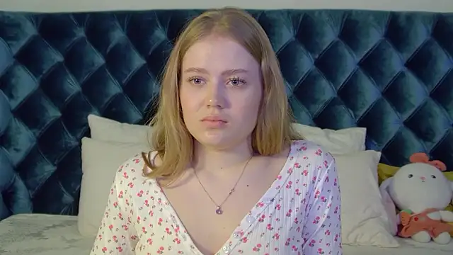 SelinSwarovski online show from October 13, 4:18 pm