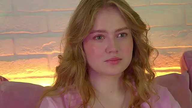 SelinSwarovski online show from November 6, 6:09 pm