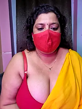 Snapshot of Cute_Bellaa chatting on January 17, 6:44 pm Cute Bellaa online show from January 17, 6:44 pm