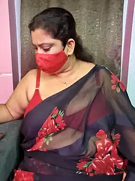 Snapshot of Cute_Bellaa chatting on January 19, 7:47 pm Cute Bellaa online show from January 19, 7:47 pm