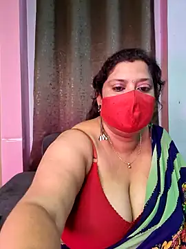 Snapshot of Cute_Bellaa chatting on January 22, 9:24 am Cute Bellaa online show from January 22, 9:24 am