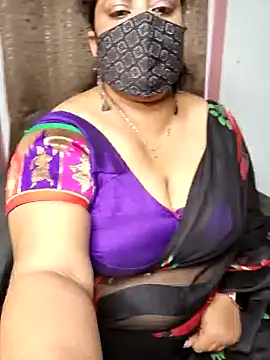 Snapshot of Cute_Bellaa chatting on February 3, 8:03 pm Cute Bellaa online show from February 3, 8:03 pm