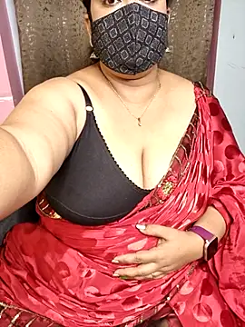 Snapshot of Cute_Bellaa chatting on February 16, 5:48 pm Cute Bellaa online show from February 16, 5:48 pm