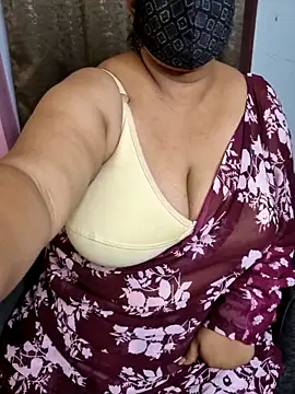 Snapshot of Cute_Bellaa chatting on March 11, 2:40 pm Cute Bellaa online show from March 11, 2:40 pm