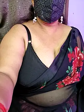 Snapshot of Cute_Bellaa chatting on March 22, 2:47 pm Cute Bellaa online show from March 22, 2:47 pm