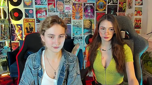 AveAngela online show from January 10, 8:15 pm