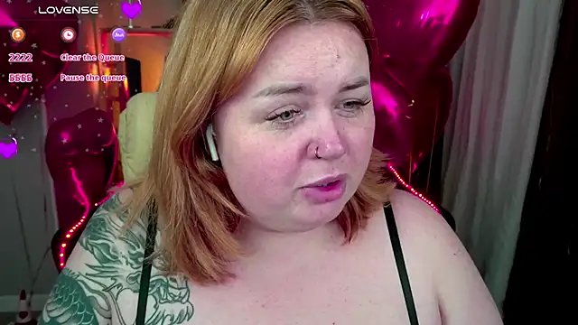 ZaraReignn online show from February 15, 3:31 am