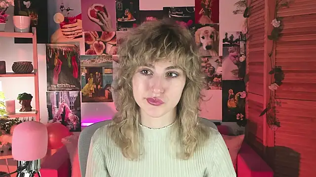 LuxRayi online show from January 8, 11:54 am