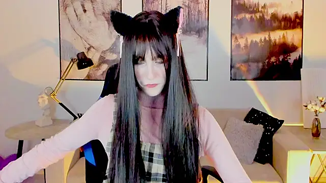 LuxRayi online show from January 28, 6:17 pm