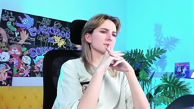 LuxRayi online show from February 18, 3:21 am