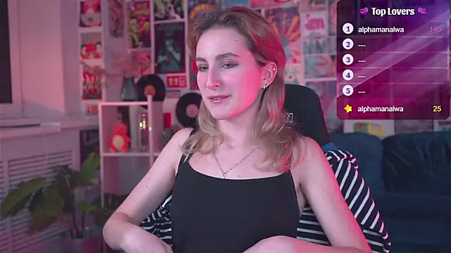 LuxRayi online show from February 20, 6:13 pm