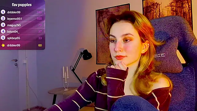 LuxRayi online show from February 26, 9:05 pm