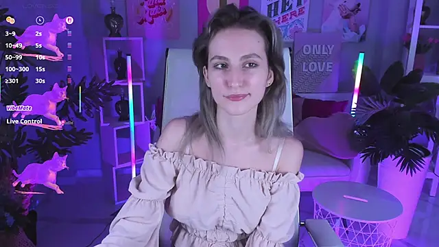 LuxRayi online show from September 9, 6:07 pm