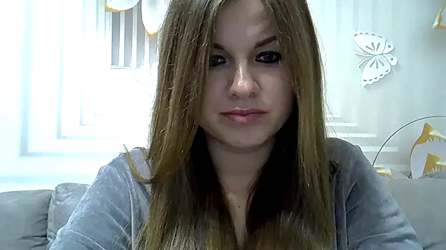 Snapshot of TinaFun4u chatting on December 31, 12:11 am TinaFun4u online show from December 31, 12:11 am