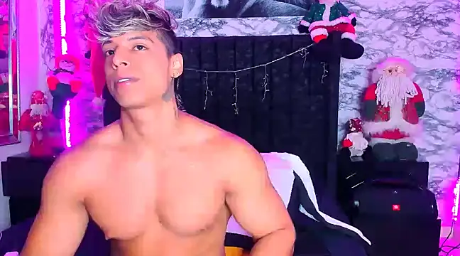 Owen Muzcle online show from December 13, 9:35 am